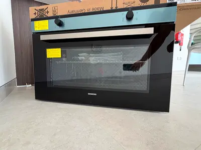 Siemens 90cm Gas Oven VG011DBR0M – Brand New, Never Used