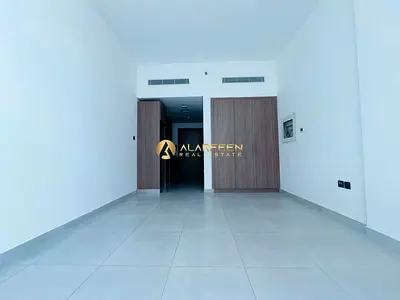 Prime Location | Ready To Move | Call Now