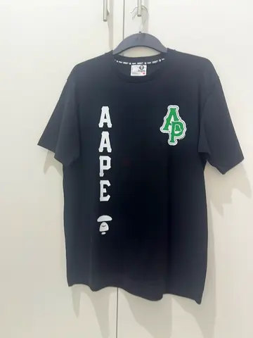 AAPE by A Bathing Ape Universe Graphic T-Shirt Black | Size M