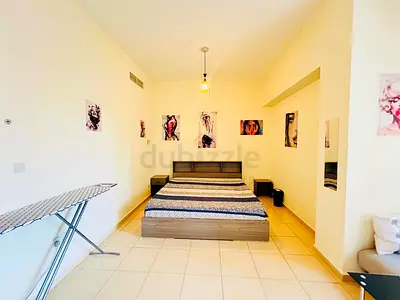 Master bedroom for rent