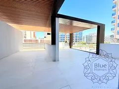 Bright 3BR+Maidroom Vacant prime location// inquire now