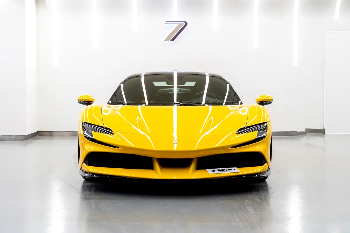 Ferrari SF90 Stradale 2022 — photo 1 of 14