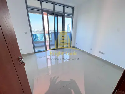 Elegant Apartment in Julphar Tower | Gym, Pool & Parking | Prime Reem Island Location