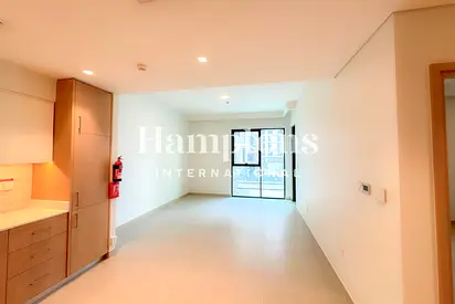 Hot Deal | Best Price | Ready to move In