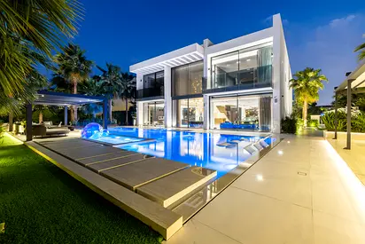 Palatial MBR Villa with Downtown Views