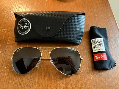 Ray-Ban RB 3025 Aviator Sunglasses - Polarized - Size 58 - Gold frame, Black lenses