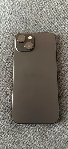 Apple iPhone 15 in Black