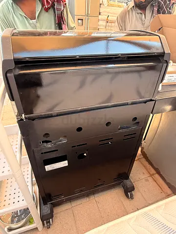Used Black Freestanding Gas Grill / Outdoor Cooker - Good Condition