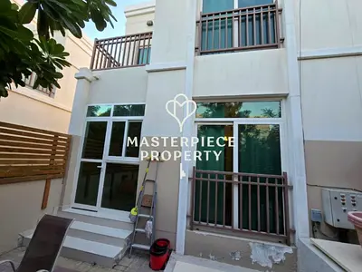 Single End 2BR TH | Furnished | Vacant & Ready