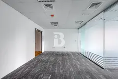 Vacant | Fitted unit | Partitioned