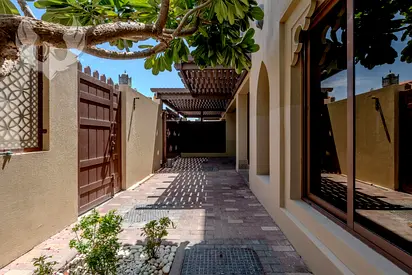 Semi-Detached Villa, 4 En-Suite BR, Study+Maid's R