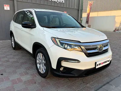 Honda Pilot EX 2019 GCC Specs ex trim 2WD 141021 kms well maintained
