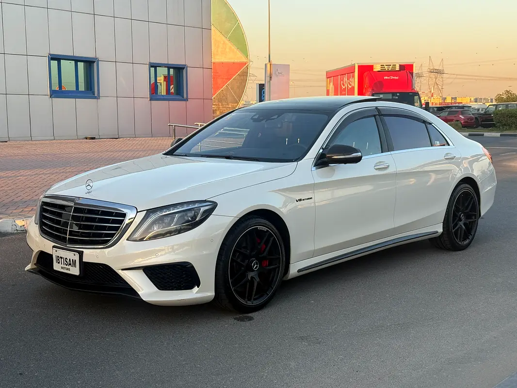 Mercedes-Benz S-Class 2014 — photo 1 of 12