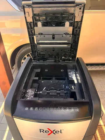 Rexel Shredder Machine Optimum Auto+600X Cross Cut