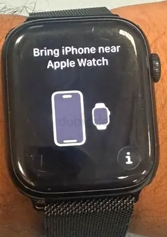 Apple Watch Series Series 9 - Black with Milanese Loop