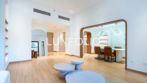 Fully Upgraded | Large Private Garden | Maids