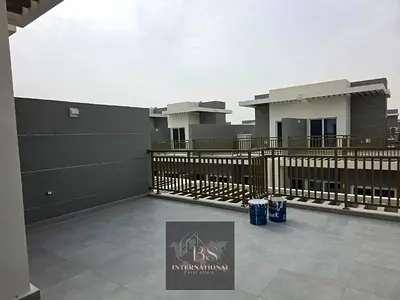 Largest Layout | Single Row | Close to Pool