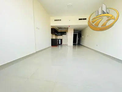 Studio Apartment | Frankfurt Sports Tower | Downtown City View | Unfurnished Open-plan Layout