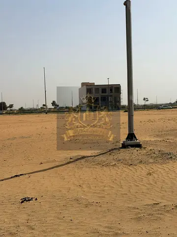 للبيع في الشارقه منطقه   مزيرعه ضاحيه الرحمانيه   ارض تجاري سكني   مساحه 2422 قدم   تصريح البناء ارضي محلات   معرض مكاتب ومزانيين واول