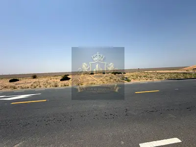 للبيع في الشارقة منطقة   مزيرعة السكنى   أرض سكنية موقع مميز   تملك حر لجميع الجنسيات العربية   تصريح فيلا أرضى وطابقين   مميزات الأرض   قريبة من المس