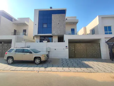 🏡 فيلا للإيجار في عجمان – منطقة الياسمين 🏡  ✨ مباشر وحصري  📍 موقع مميز في منطقة الياسمين – عجمان  مواصفات الفيلا:  5 غرف نوم ماستر مع خزائن ملابس م