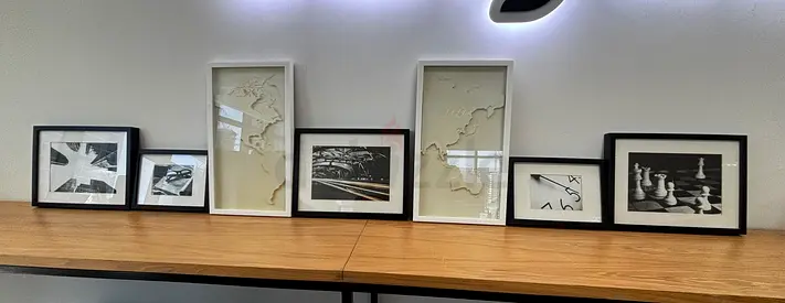 Complete 7-Piece Picture Frame Set