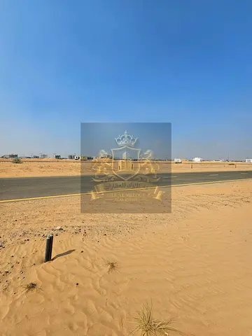 للبيع فى الشارقة   منطقة مزيرع السكنى  ضاحية الرحمانية   قطعتين ارض   على شارع 36متر   وقربين من جميع الخدمات