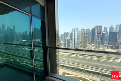 Ready to move | High Floor | Best Price