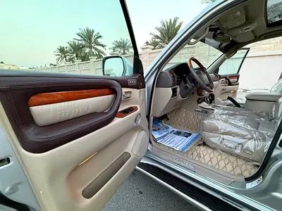 2006 Lexus LX-SERIES photo 13