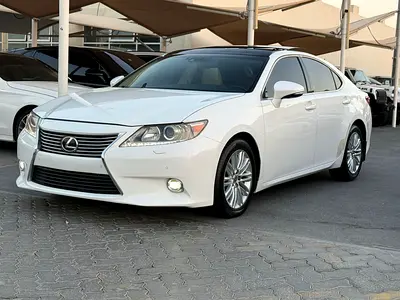 Lexus ES 350 Platinum 2013 GCC Specs - Well Maintained Luxury Sedan