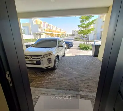 3Bedroom Villa | Semi Furnished |Open-Plan Layout