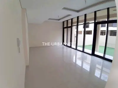 Vacant | 3 Bedroom plus Maids Room | Corner Unit