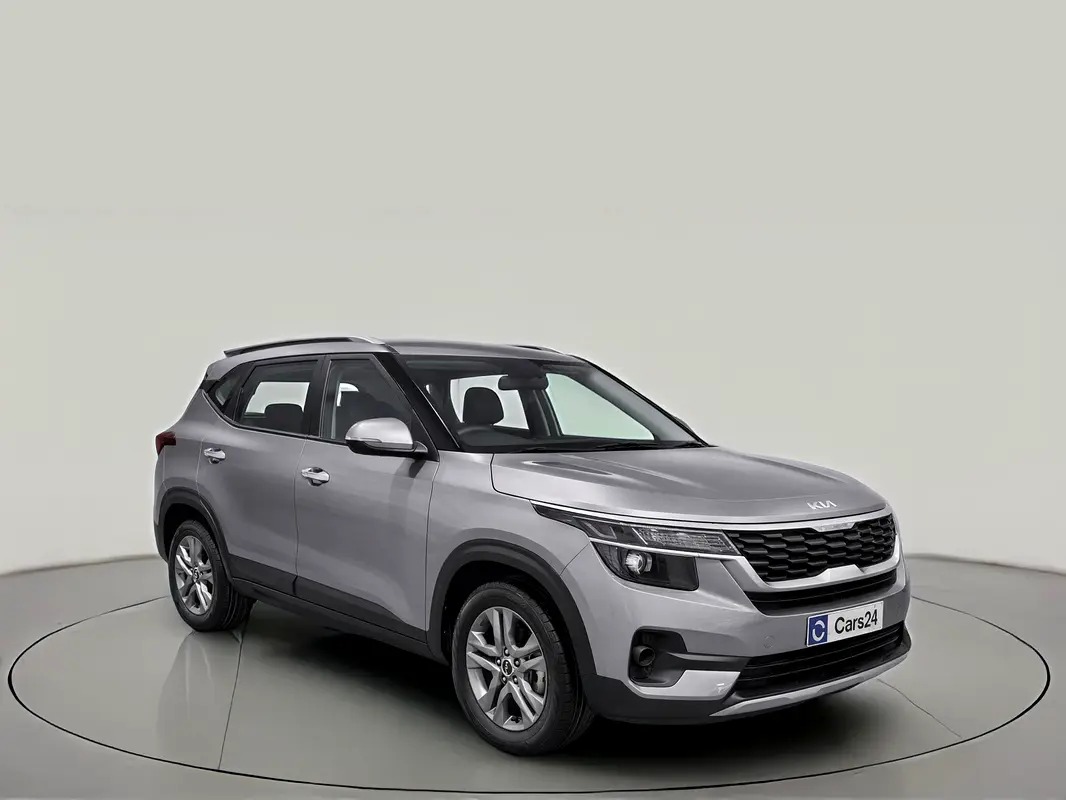 Kia Seltos 2023 — photo 1 of 11