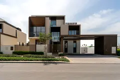 Contemporary Corner Villa in Dubai Hills Estate