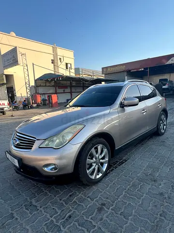 Infiniti EX35 Luxury 2008 | GCC Specs | Well Maintained