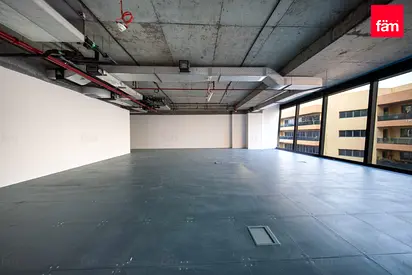 Raised floors | Open Views | Semi fitted