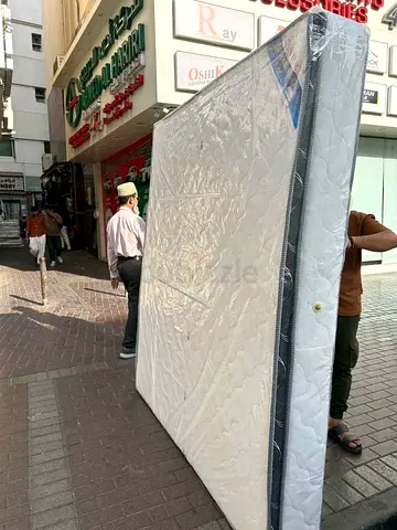 Top pillow mattress soft and medium firm available King size mattress 180x200cm