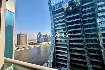 VACANT | UNFURNISHED | BALCONY