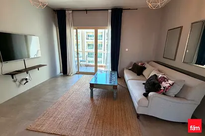 Ready To Move | Fully Furnished | | Upgraded