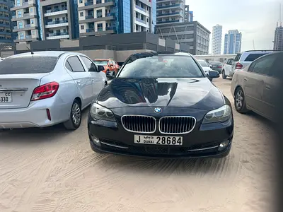 BMW 5-Series 520i 2012 European Specs