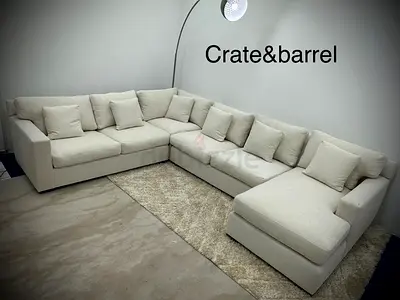 Excellent condition cratebarrel Ushape sofa