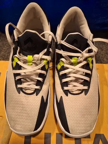 nike men sneakers