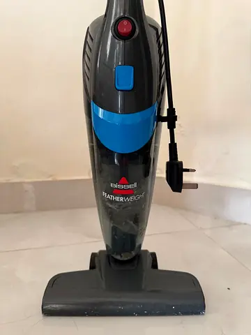 Bissell Featherweight Lightweight Stick Vacuum with cable - Good Working Condition