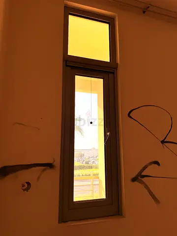 Aluminum window