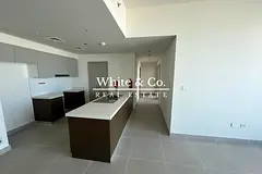 High Floor| Sea View | Vacant on Transfer