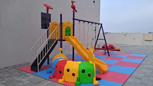 Kids Outdoor Playset with Slide, Swings and Tunnel - Good Condition