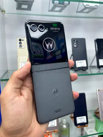 Motorola Razr 50