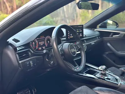 صورة 9 لـ 2022 AUDI S5