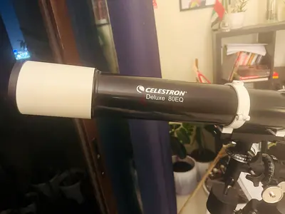 Celestron Deluxe 80EQ Refractor Telescope — Good Condition