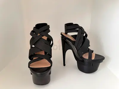 Versace Dvea black leather strappy platform heels (spring/summer collection 2010)- Size 36